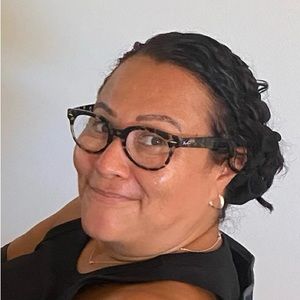 Meet your Posher, Marianela